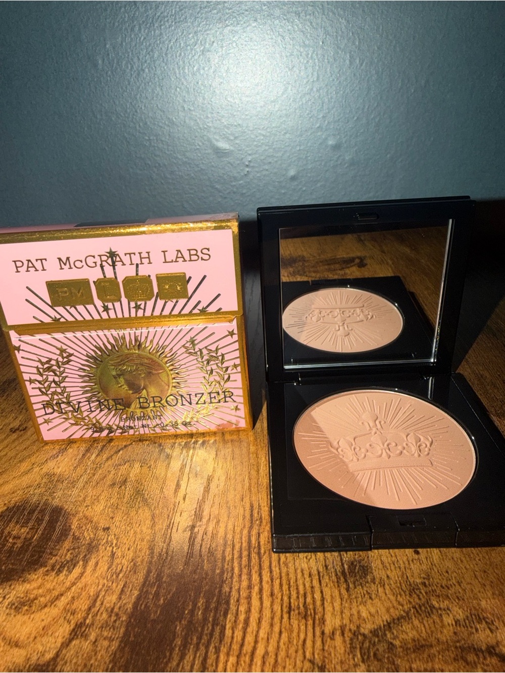Pat McGrath Divine Bronzer Compact - Bronze Dawn - New in Box